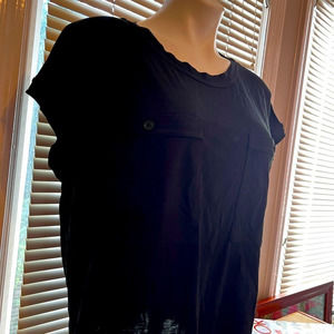 NWT Banana Republic Two Pocket Tee